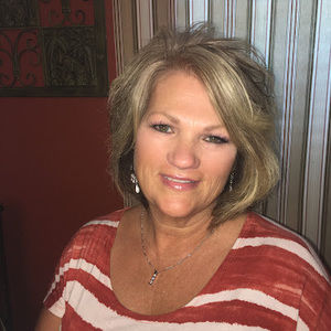 Meet your Posher, Vicki